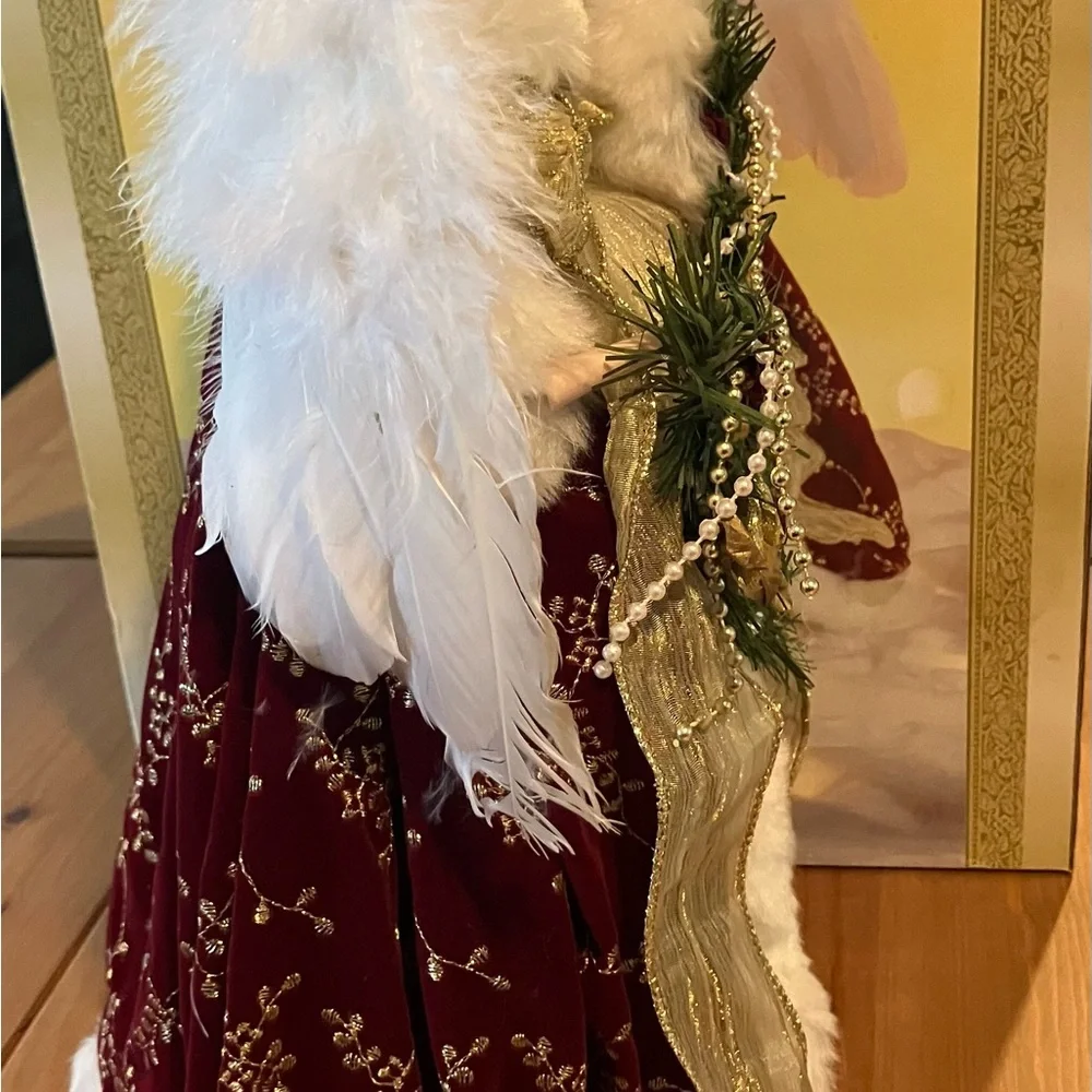 EUC Grandeur Noel Celestial Angel with box.  Used only a few times. 16”